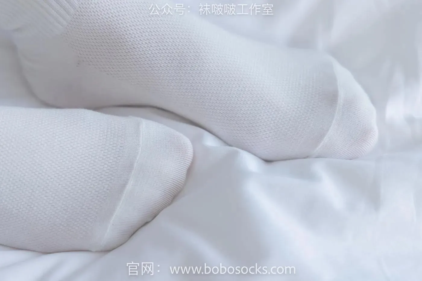 [BoBoSocks袜啵啵]NO.101 苏苏-板鞋、白棉袜、裸足 [140P]插图1